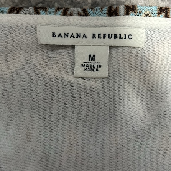 🏷️ SALE 🏷️ Banana Republic Zig Zag shirt & skirt set - Picture 7 of 13